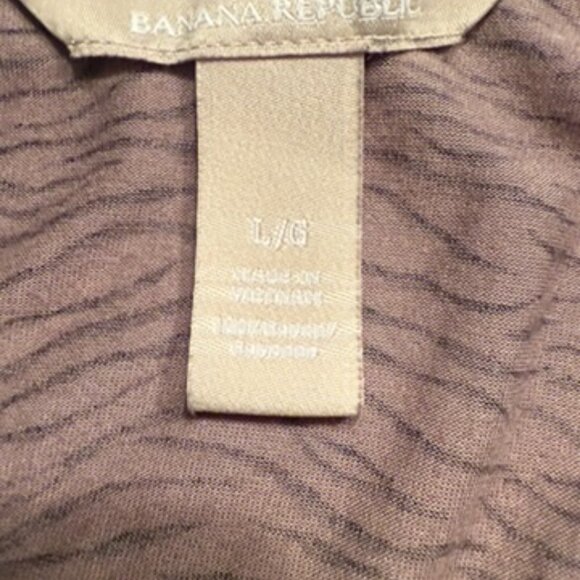 Lightweight Animal Print Shirt - Picture 3 of 3